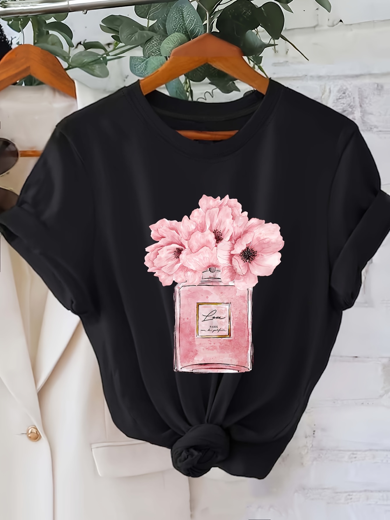 เสื้อยืดพิมพ์ลายดอกไม้ของผู้หญ - Summer Clothing In Paris บทวิจารณ์และราคา