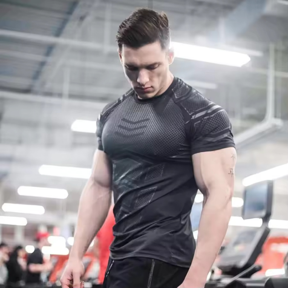 2025 ชายวิ่งกีฬาเสื้อยืดการฝึก - Summer Clothing Men 2025 บทวิจารณ์และราคา